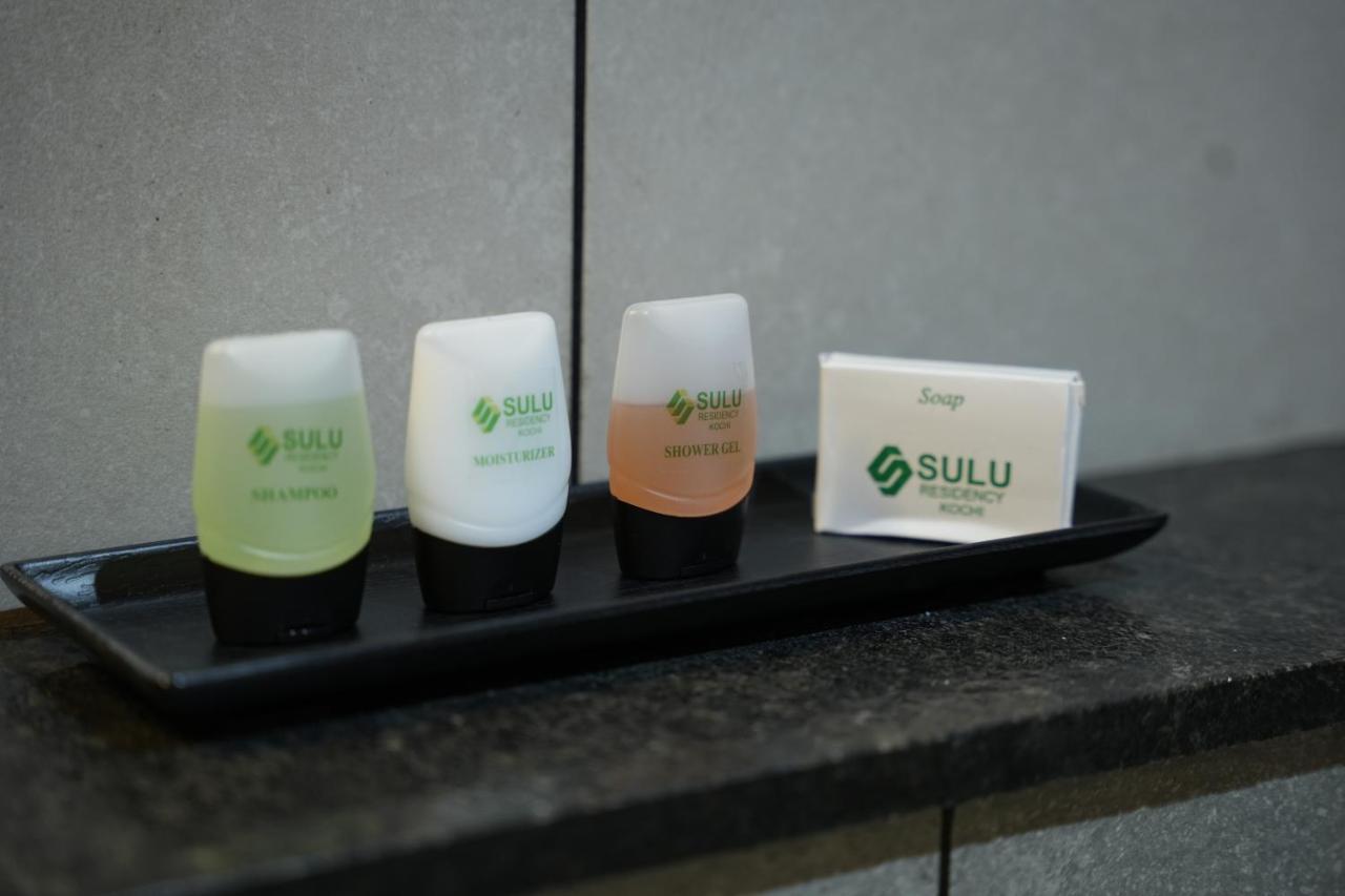 Sulu Residency Hotel Kochi Exterior photo