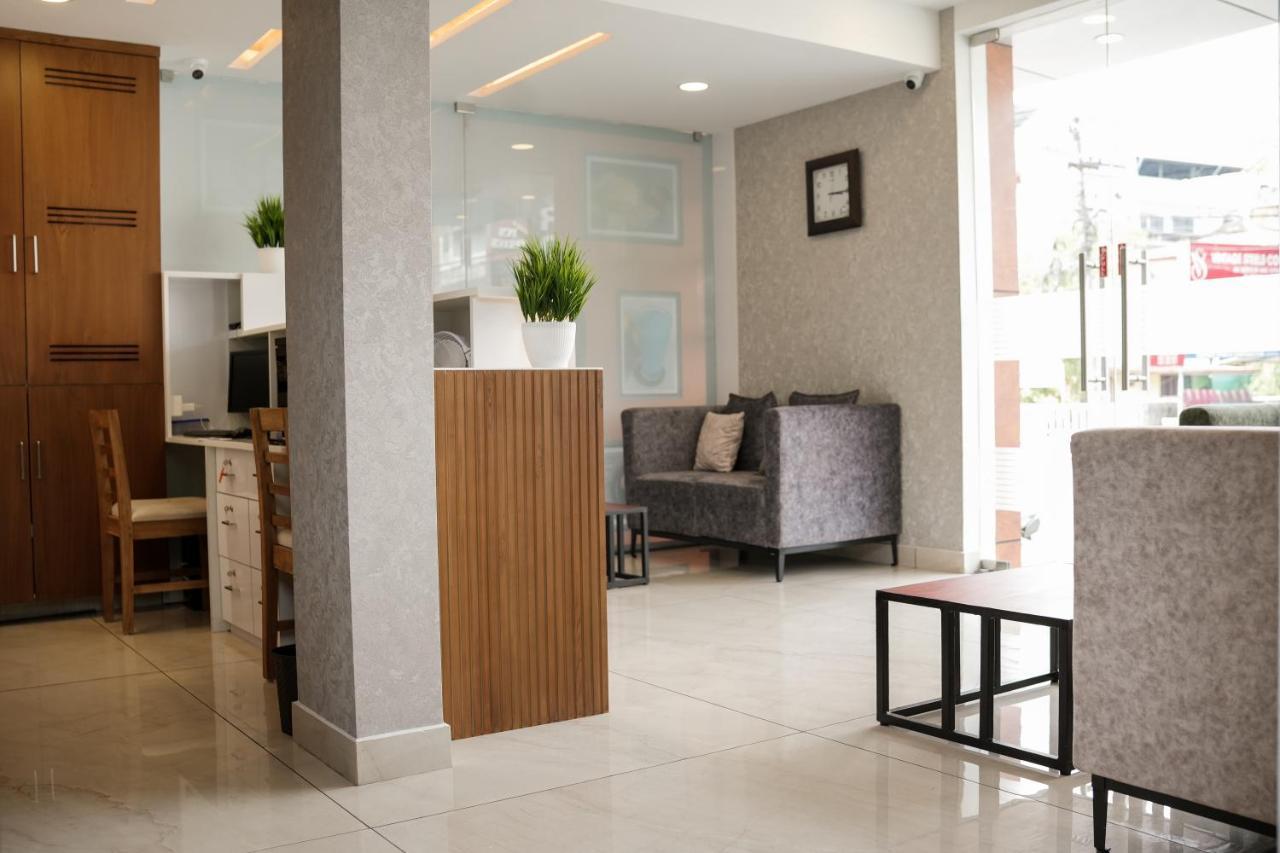Sulu Residency Hotel Kochi Exterior photo